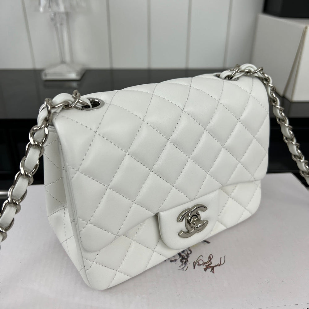 Mini Classic Handbag