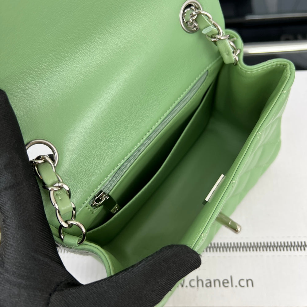 Mini Classic Handbag