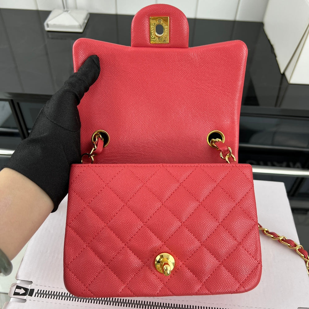 Mini Classic Handbag