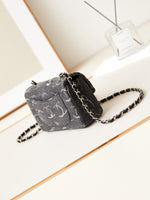 23b Mini Flap Bag