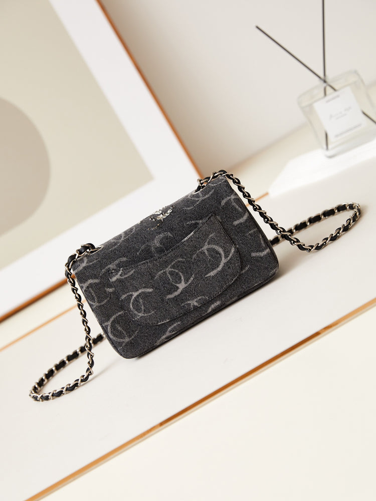 23b Mini Flap Bag