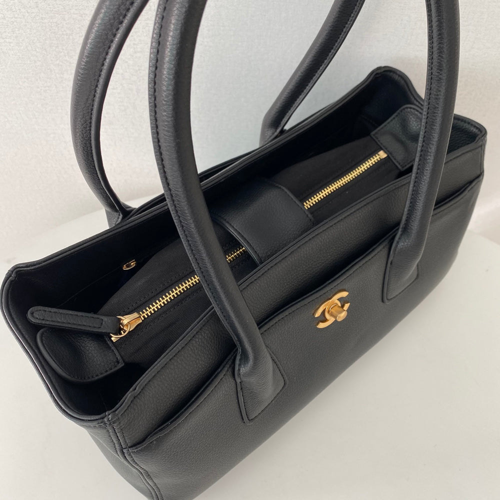 Executive Cerf Tote